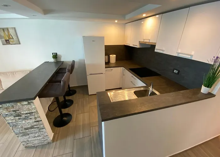 Castle View Apartma Tolmin